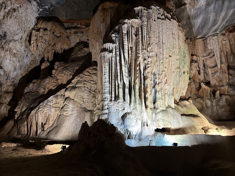 Cango Caves - Cango Caves Rd, Oudtshoorn, 6625, South Africa