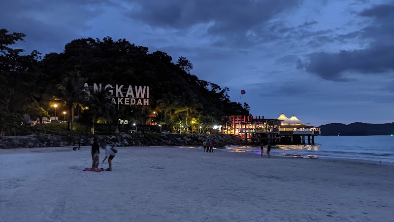 Sunset Villa Inn - Sunset Villa Inn, 16, Jalan Pantai Chenang, 07000 Kuah, Kedah, Malaysia