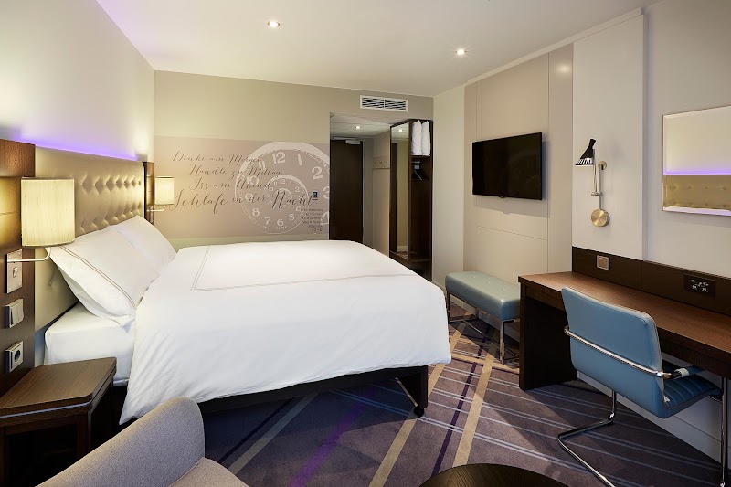 Premier Inn Heidelberg City Zentrum Hotel - Premier Inn Heidelberg City Zentrum Hotel, Kurfürsten-Anlage 23, 69115 Heidelberg, Germany