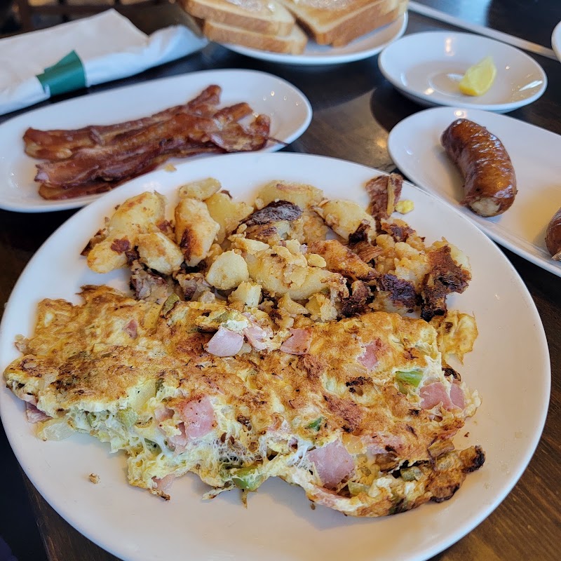 Runway Diner - Runway Diner, 380 US-46, South Hackensack, NJ 07606, USA