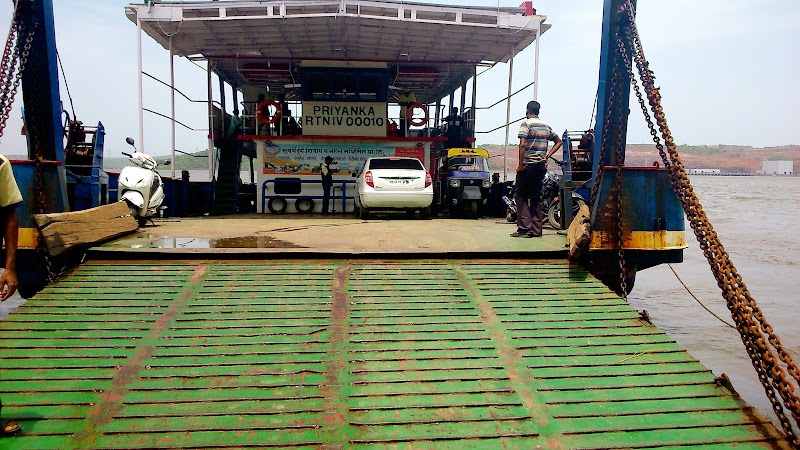 Tavasal Jetty - Tavasal Jetty, Maharashtra State Highway 4, Tavasal, Maharashtra 415613, India
