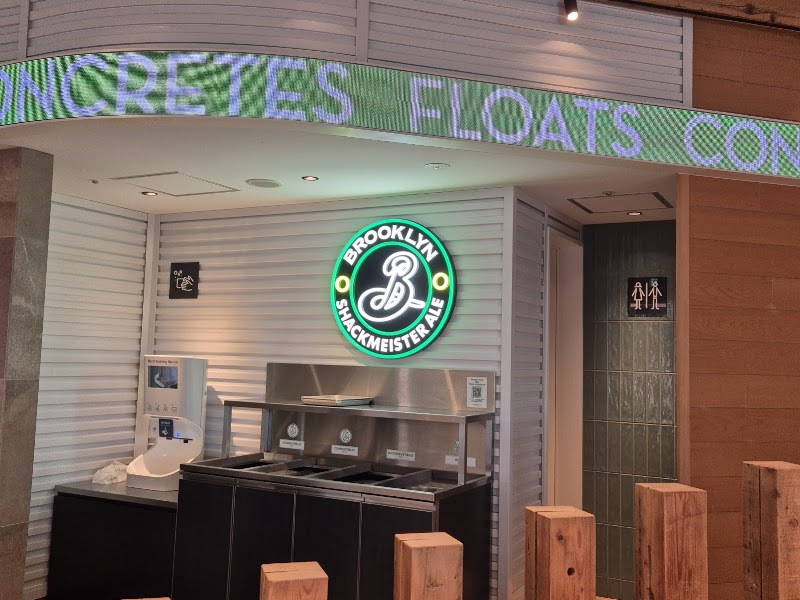 Shake Shack - Shake Shack Japan, 〒554-0024 Osaka, Konohana Ward, Shimaya, 6-chōme−2−５２ ザパークフロントホテルアットユニバーサル・スタジオ・ジャパン ３０５ 内