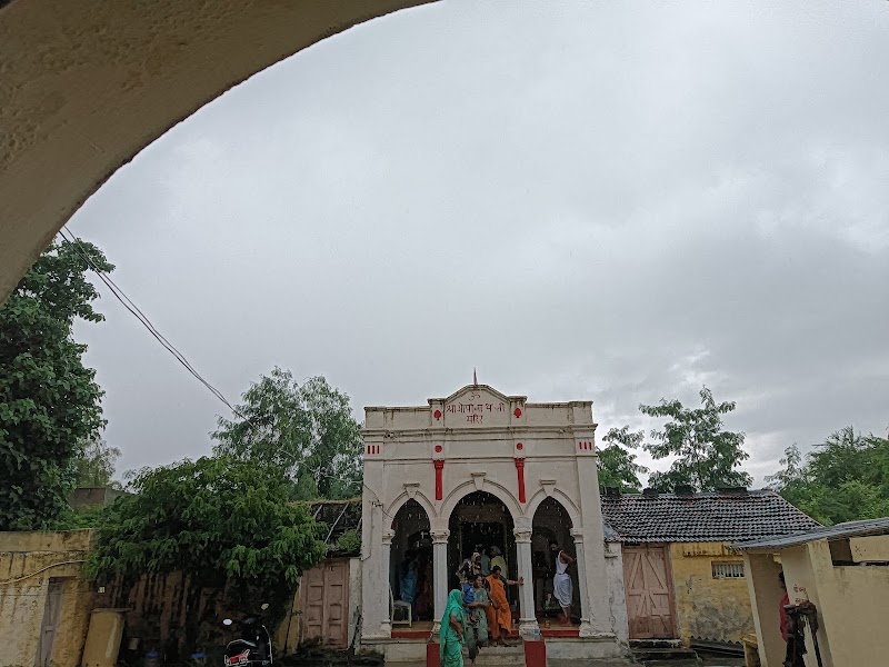 Gopeswar Mahadev gopi talav - Gopeswar Mahadev gopi talav, 9495+V65, Samlasar, Gujarat 361335, India