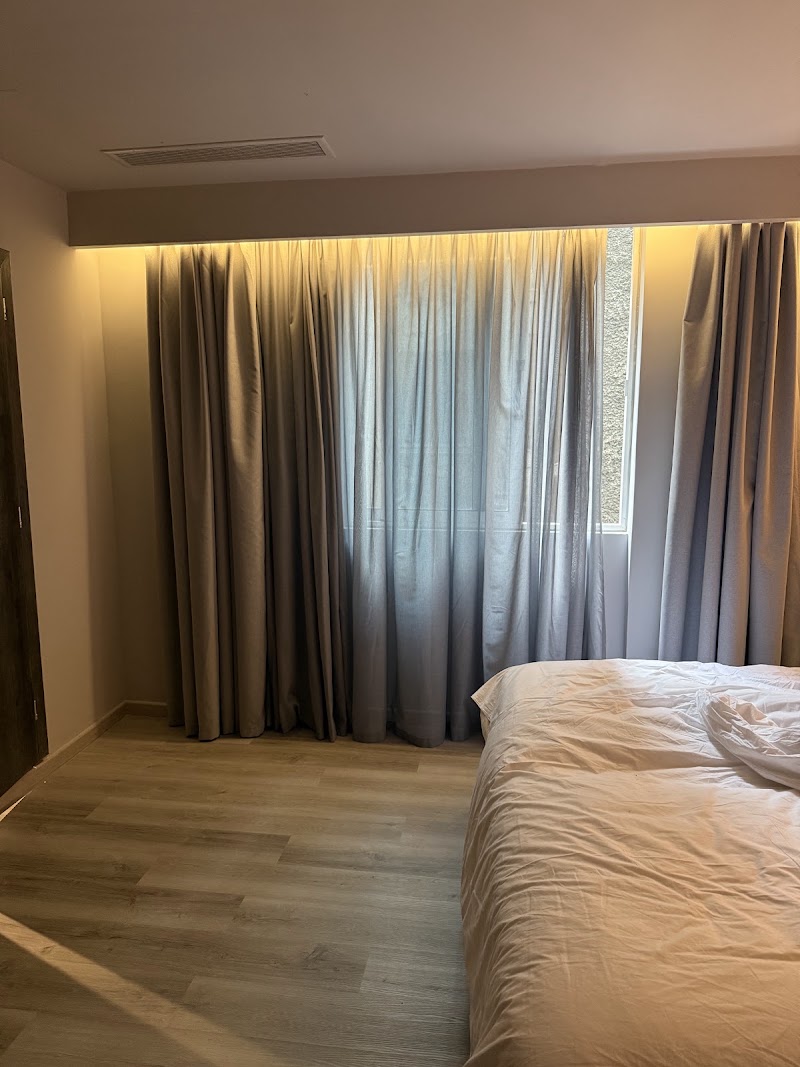 The Alassia Hotel Athens - The Alassia Hotel Athens, Sokratous 50, Athina 104 31, Greece