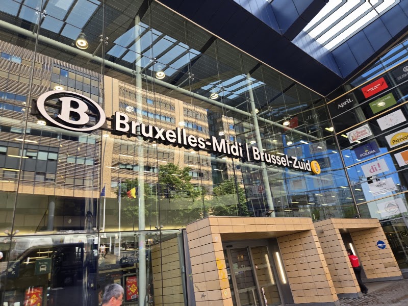 Brussel-Zuid - Brussel-Zuid Av. Fonsny 47B, 1060 Bruxelles, Belgium