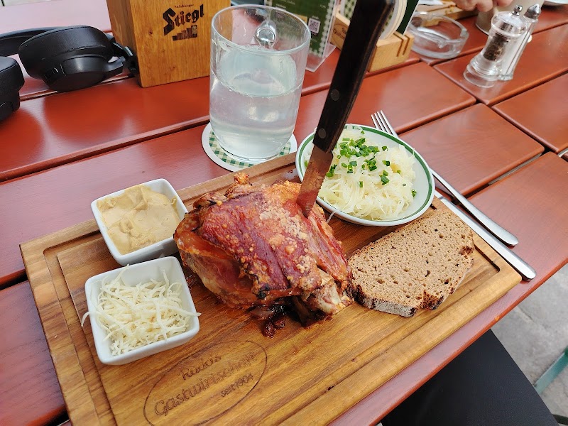 Rado's Gasthaus - Rado's Gasthaus Alserbachstraße 1, 1090 Wien, Austria