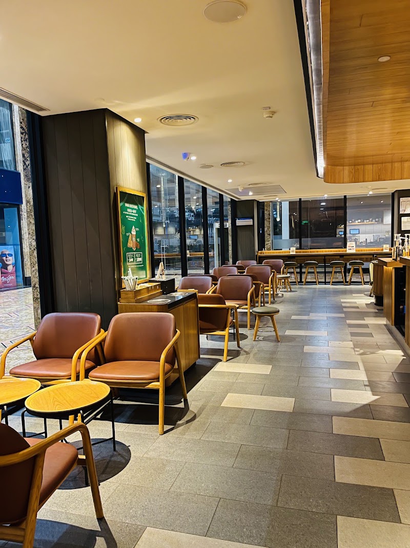 Starbucks Coffee | VIP Road | Raipur - Starbucks Coffee | VIP Road | Raipur, Unit No 8 to 10, Currency Tower Main Road Ge, VIP Rd, Corner, Raipur, Chhattisgarh 492001, India