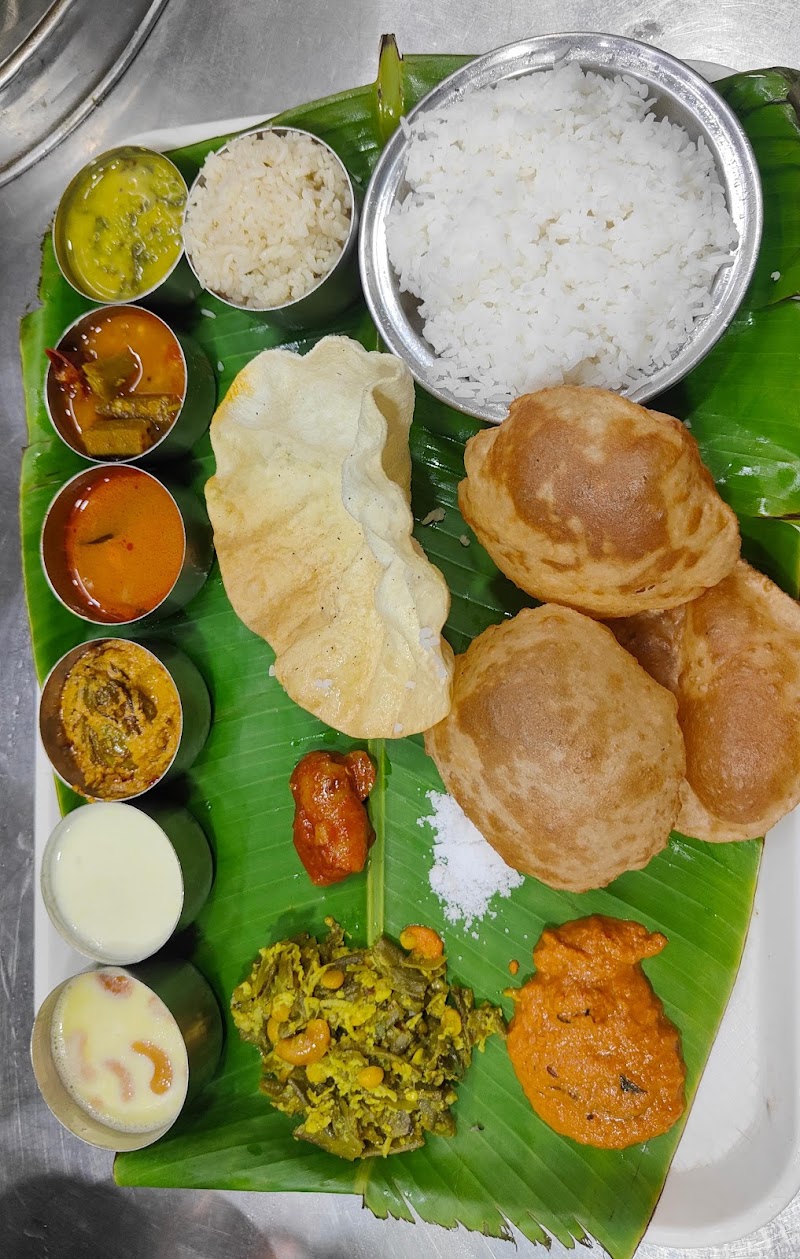 IDC Kitchen @ Central Kitchen (No Service) - IDC Kitchen @ Central Kitchen (No Service) IDC Kitchen, MYTHREYI NAIMISHA, 15/2, Bannerghatta Rd, Lakkasandra, Ayappa Garden, Adugodi, Bengaluru, Karnataka 560030, India