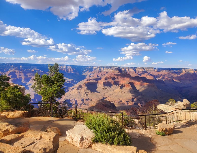 Mather Point - Mather Point Rim Trail, Grand Canyon Village, AZ 86023, USA