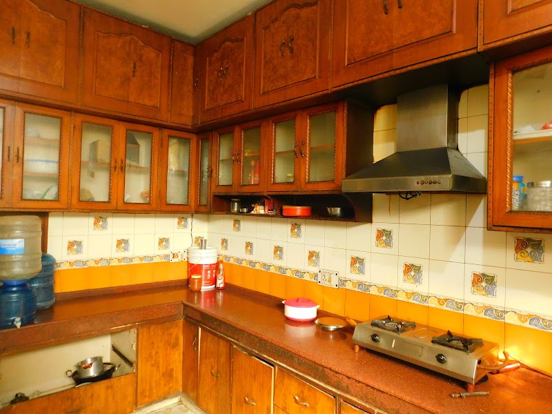 Women's Villa - Women's Villa H-176A, Block F, Sector 41, Noida, Uttar Pradesh 201303, India
