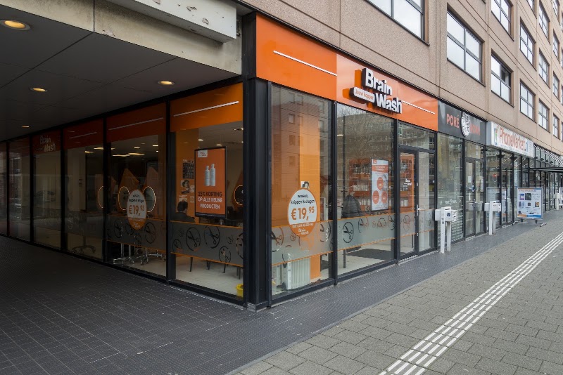 BrainWash Kappers Rotterdam Hoogstraat ✂ - BrainWash Kappers Rotterdam Hoogstraat ✂, Hoogstraat 117C, 3011 PL Rotterdam, Netherlands
