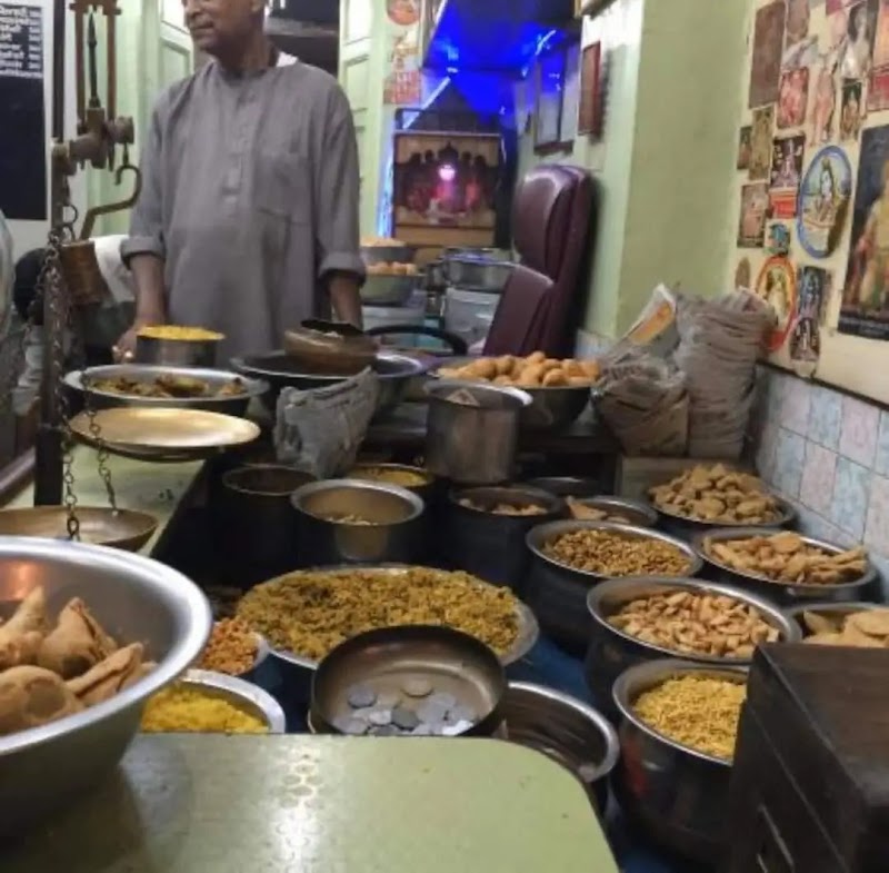 Hari Ram & Sons - Hari Ram & Sons Loknath, 16, Chowk, Malviyanagar, Prayagraj, Uttar Pradesh 211003, India
