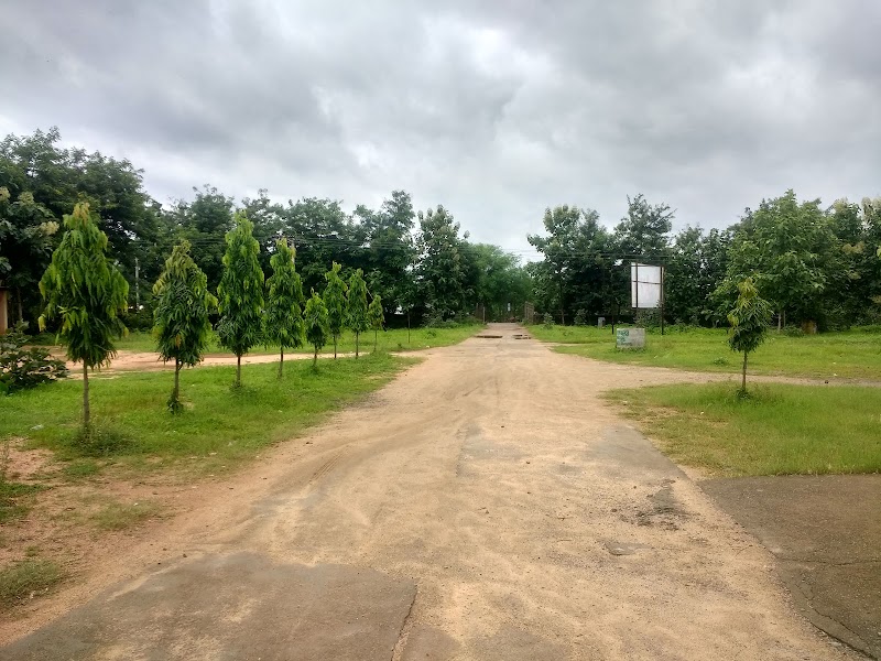 Block Office - Block Office, 3Q6M+M4G, Golamunda, Odisha 766016, India