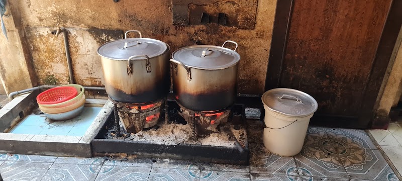 Hằng Bánh Canh Cá Lóc - Hằng Bánh Canh Cá Lóc 136 Bà Triệu, Thuận Hóa, Huế, Vietnam