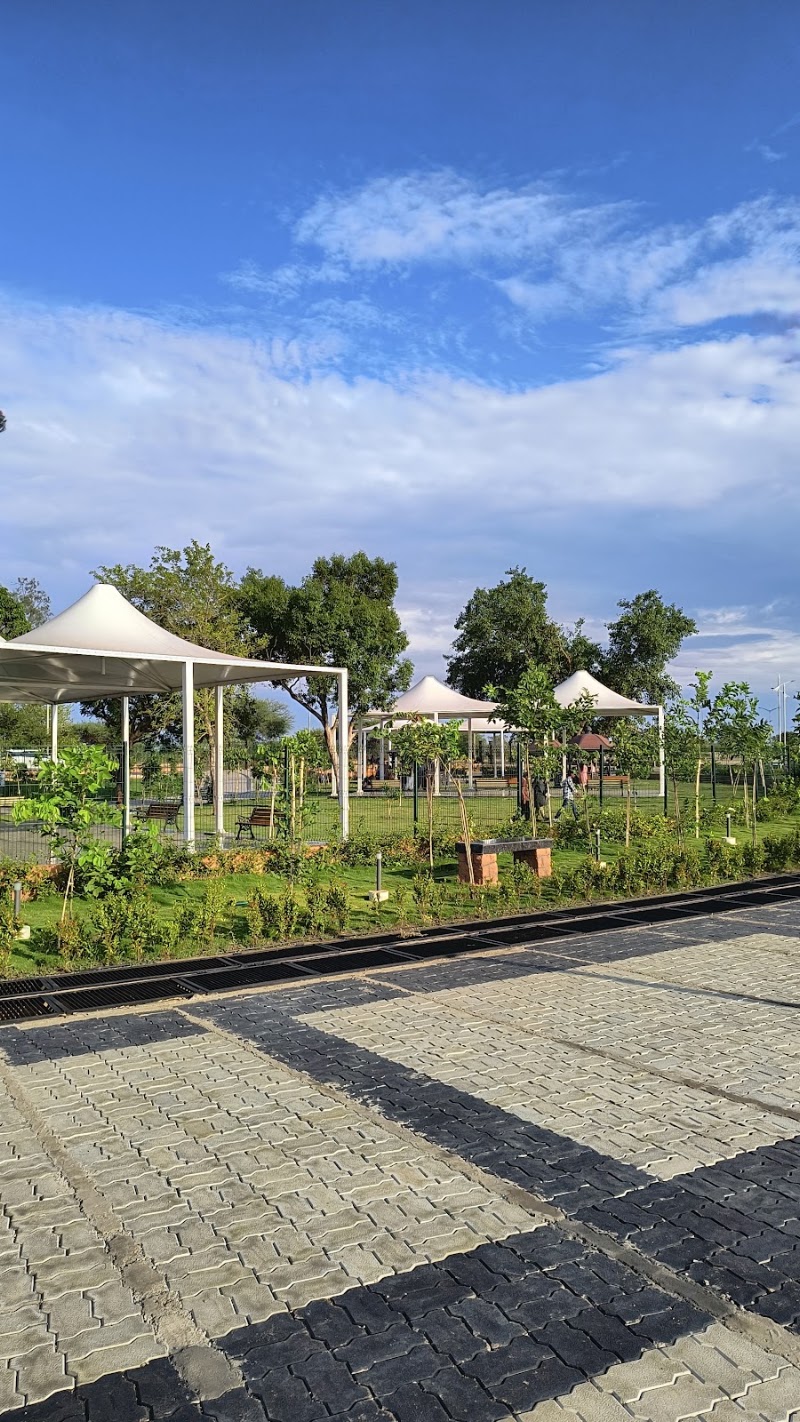Sendh Lakefront, Naya Raipur - Sendh Lakefront, Naya Raipur Lake, Sector 4, Sector 4, Sendh, Atal Nagar-Nava Raipur, Chhattisgarh 492101, India