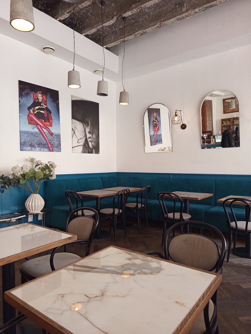 Five Points Bistro - Five Points Bistro, Panská 23, 811 01 Bratislava, Slovakia