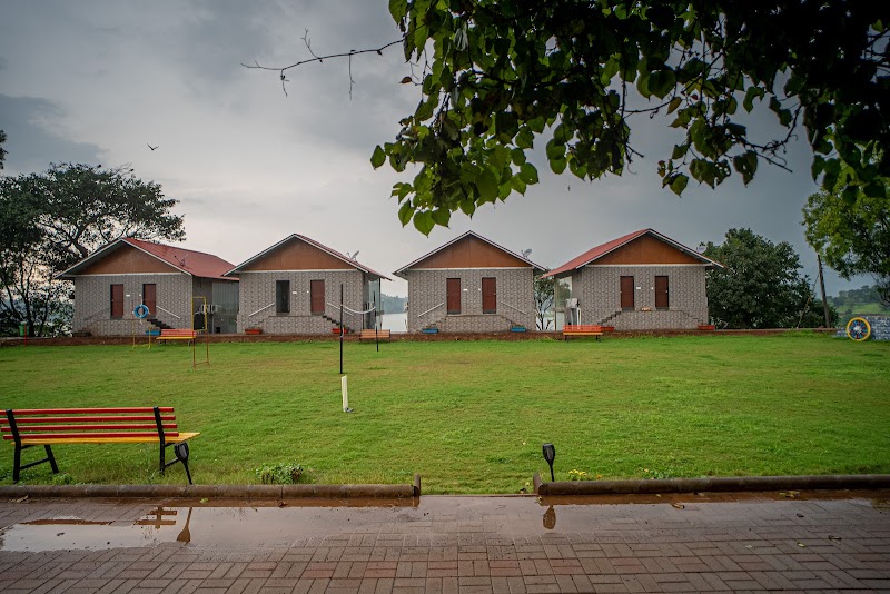 Shvas Island Resort