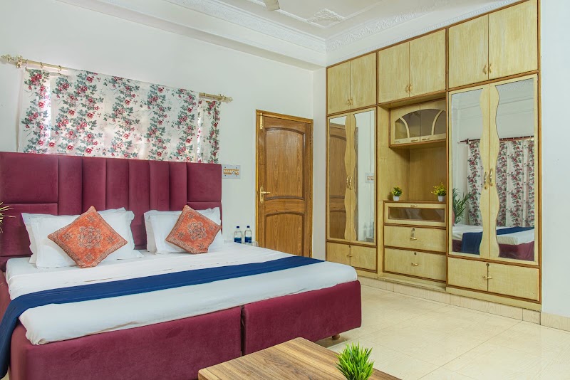 Pine Villa - Pine Villa 1/2, Tehsil, Sanwara, Kasauli, Himachal Pradesh 173204, India