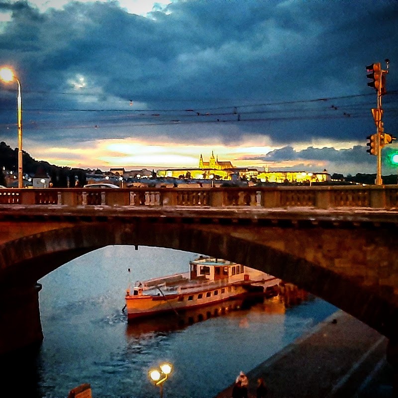 Rašínovo nábřeží - Rašínovo nábřeží, Rašínovo nábř., Praha 2, Czechia