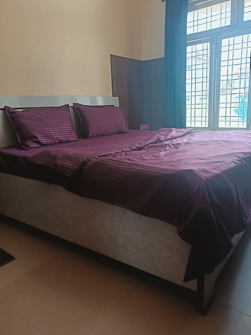 Hotel O by OYO Mount View - Hotel O by OYO Mount View, Union Bank Rd, near Central hospital, Bank Colony, Kusumkhera, Haldwani, Bomari Tallikham, Uttarakhand 263139, India
