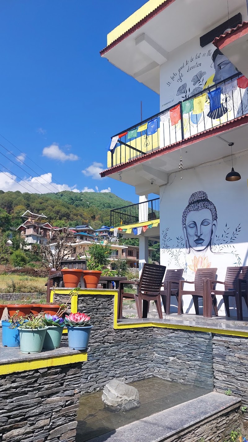 The Hostel Stories Bir - Landing Site - The Hostel Stories Bir - Landing Site Keori, 2PW6+PFC, Disst, po, Keori, Bir, Himachal Pradesh 176077, India
