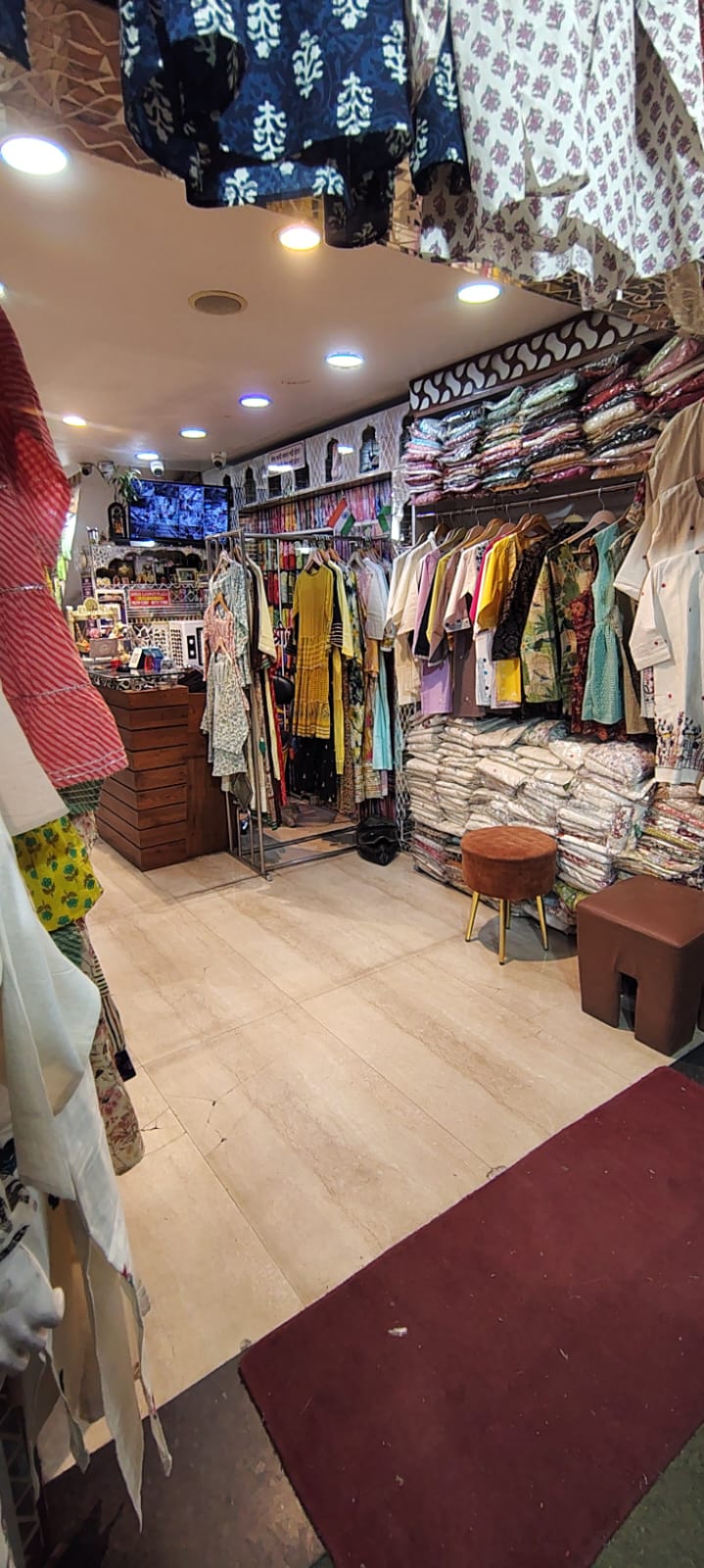 Shree Ganpati Plaza - Shree Ganpati Plaza, 117, Pannadhay Marg, Hathipole, Chamanpura, Udaipur, Rajasthan 313004, India