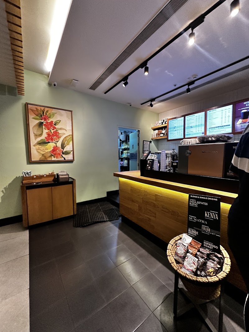 Starbucks - Kalyan Nagar - Starbucks - Kalyan Nagar, Shop No 12, Hermes Waves Mall, near Indian Bank, Prathamesh Society, Kalyani Nagar, Pune, Maharashtra 411006, India