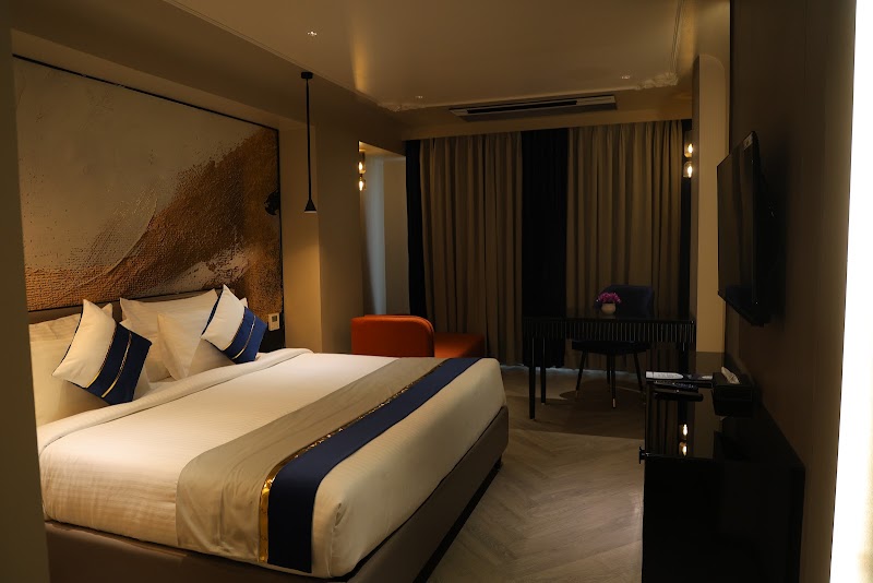 Empire Stay - Empire Stay 5th Floor, Empire Mall, opposite Samarth High School, Sharda Vihar, Amravati, Maharashtra 444605, India