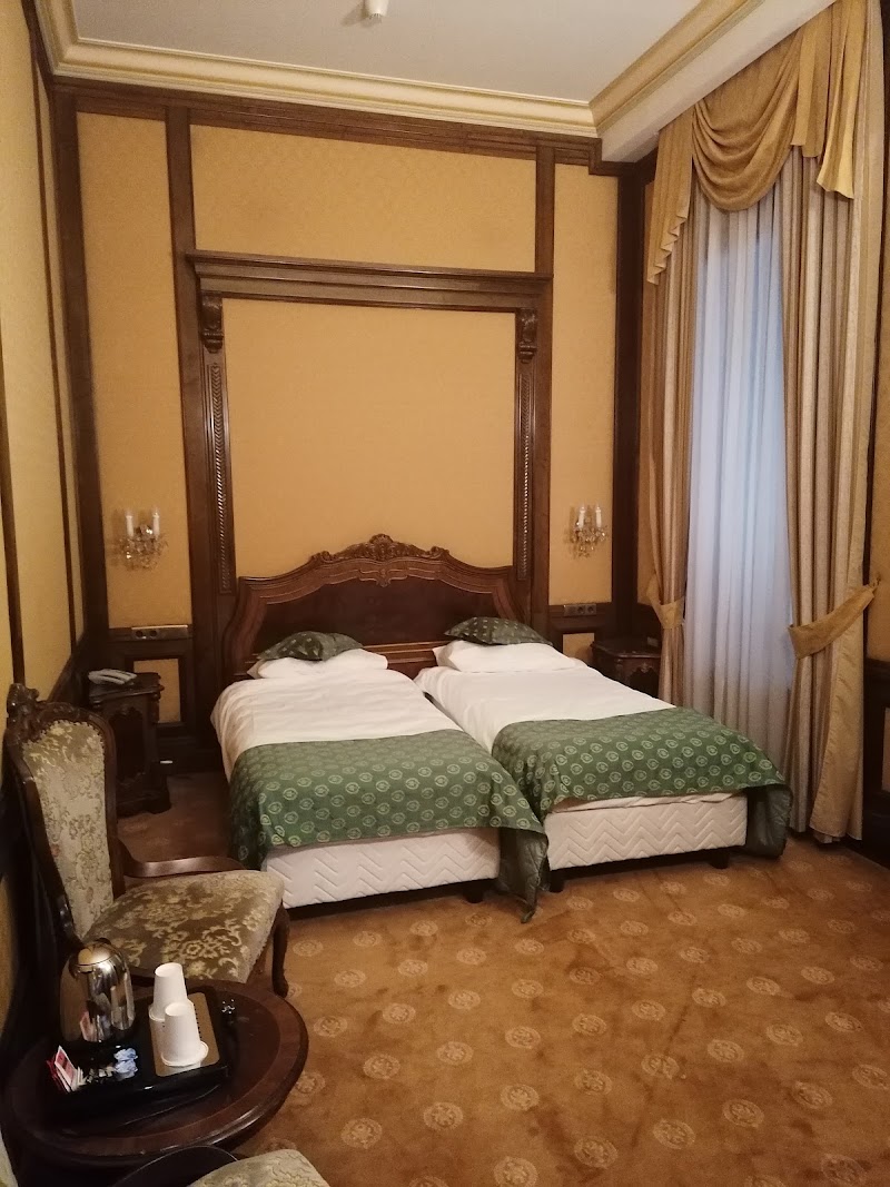 Casa Capșa - Casa Capșa, Casa Capsa, Calea Victoriei 36, 030167 București, Romania