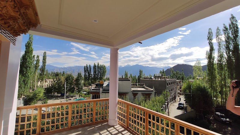 Gangs-Shun Homestay - Gangs-Shun Homestay, Upper Tukcha Road Leh Jammu and Kashmir, Leh, 194101