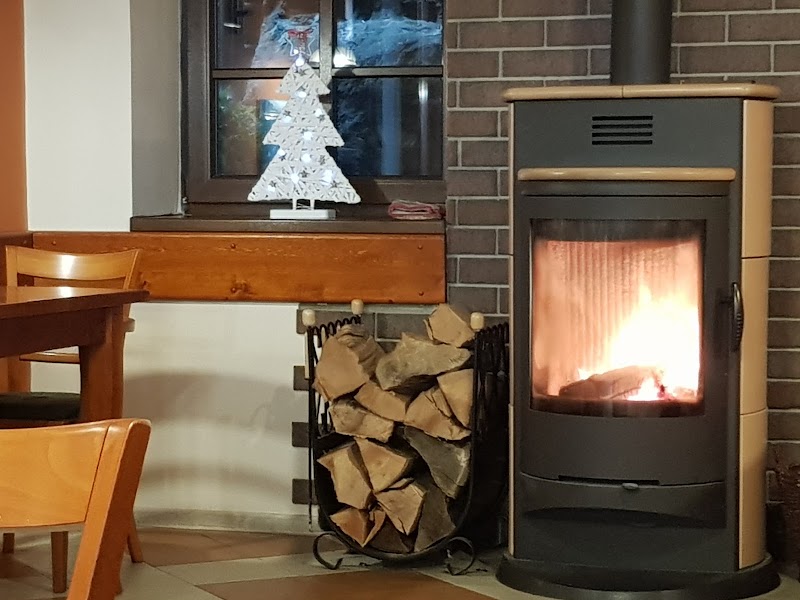 The Falcon Inn - The Falcon Inn, Hřensko 50, 407 17 Hřensko, Czechia