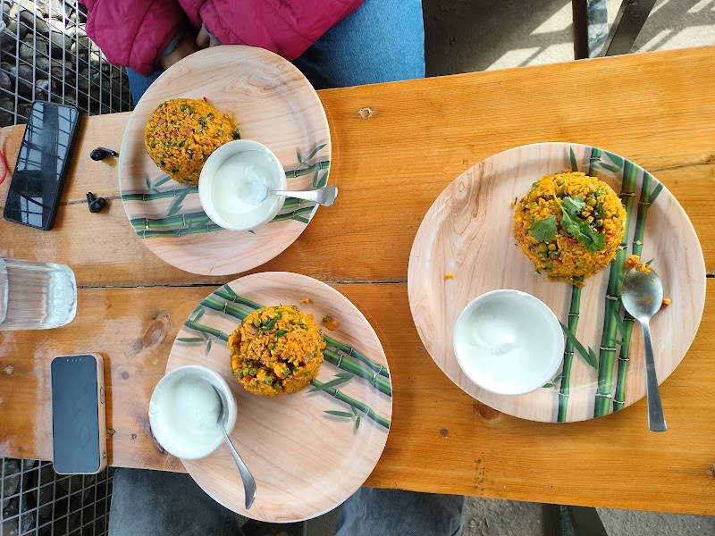 Raahi Cafe - Adda of Bir - Raahi Cafe - Adda of Bir, 2PV5+XG, Suja, Himachal Pradesh 176077, India