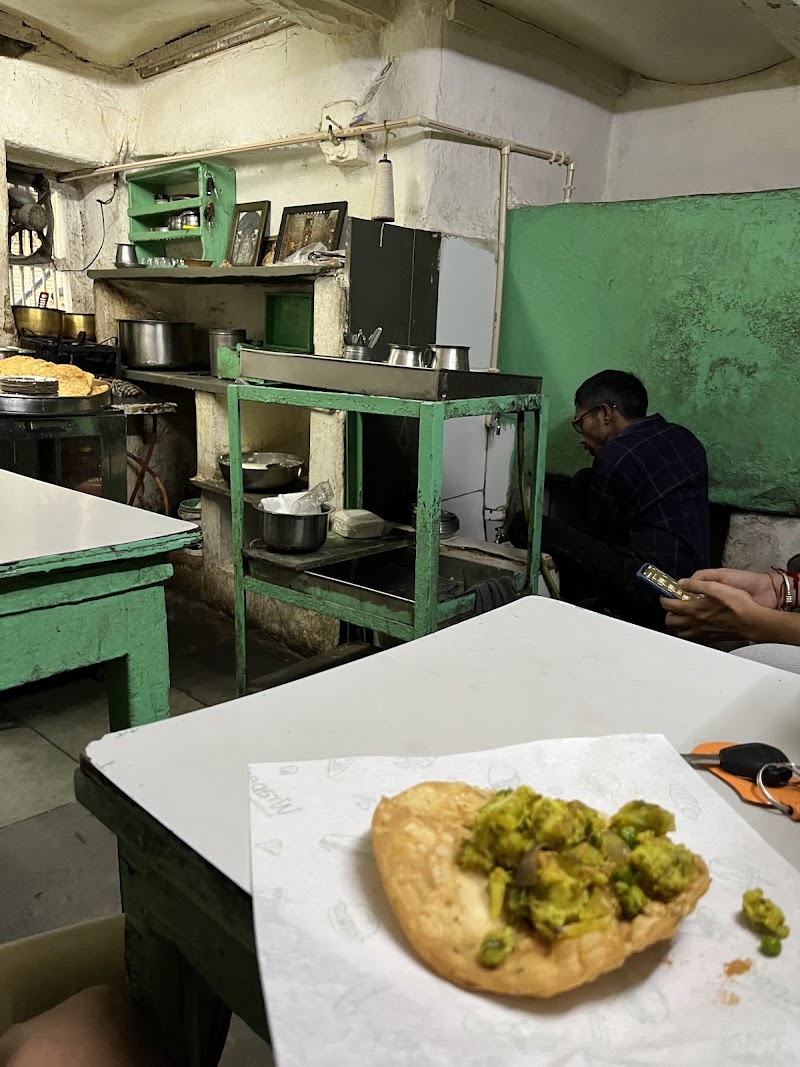 Roop Ji Nasta Centre - Roop Ji Nasta Centre 57, Singhat Wadiya St, Moti Chohatta, Bada Bazar, Nada Khada, Udaipur, Rajasthan 313001, India