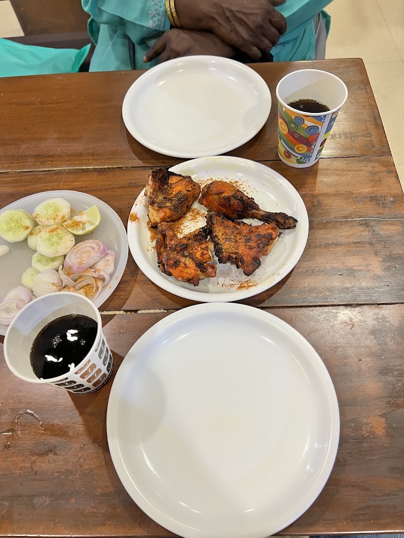 Punjabi Dhaba - Punjabi Dhaba Chowk, Goal Hatti, opp. Yes Bank, Hall Bazar, Katra Ahluwalia, Amritsar, Punjab 143006, India