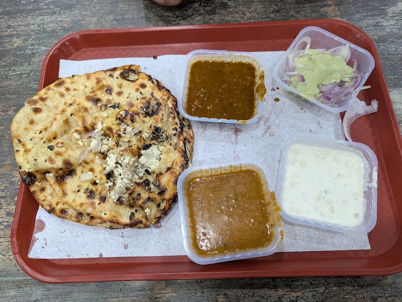 Sanjay Chur Chur Naan - Sanjay Chur Chur Naan 6-7, Moolchand Metro Station, Near, Vikram Vihar, Lajpat Nagar IV, Defence Colony, New Delhi, Delhi 110024, India