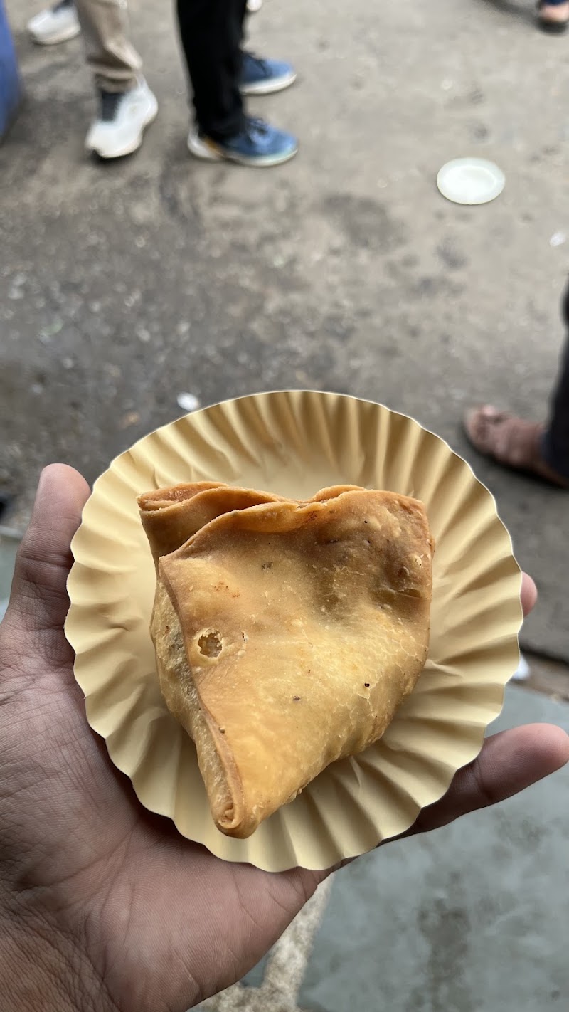 Shankar Samosa - Shankar Samosa Shop No. 110, 111, Gurunanakpura, Raja Park, Jaipur, Jaipur Nagar Nigam Area, Rajasthan 302004, India