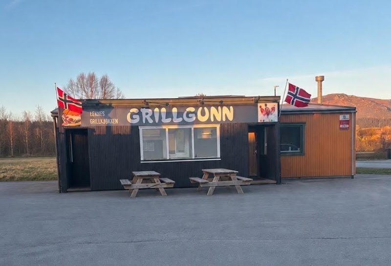 Leknes Grillkjøkken - Leknes Grillkjøkken, Sentralbaneveien 2, 8370 Leknes, Norway