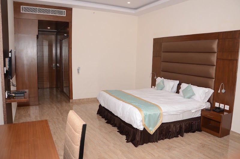 Hotel Krishna Palace - Hotel Krishna Palace Station Rd, opp. District Jail, Civil Line, Faizabad, Uttar Pradesh 224001, India