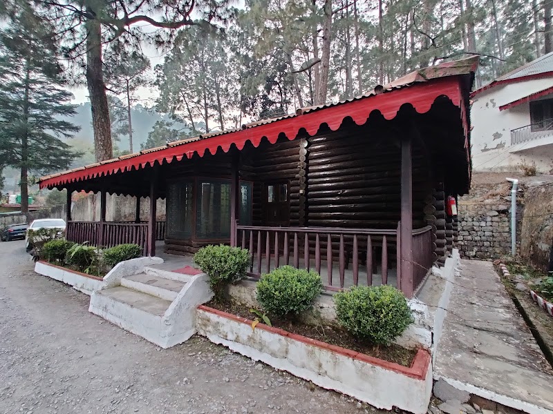 KMVN Tourist Rest House Sattal - KMVN Tourist Rest House Sattal 8GXH+9PP, Suriyagaon Rd, Sattal, Bhowali Range, Uttarakhand 263127, India