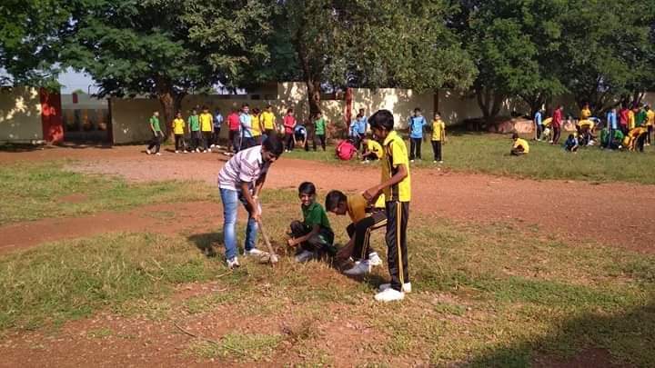 Gandhi Memorial Higher Secondary School - Gandhi Memorial Higher Secondary School, 992R+W78, Ahiwara, Chhattisgarh 490036, India
