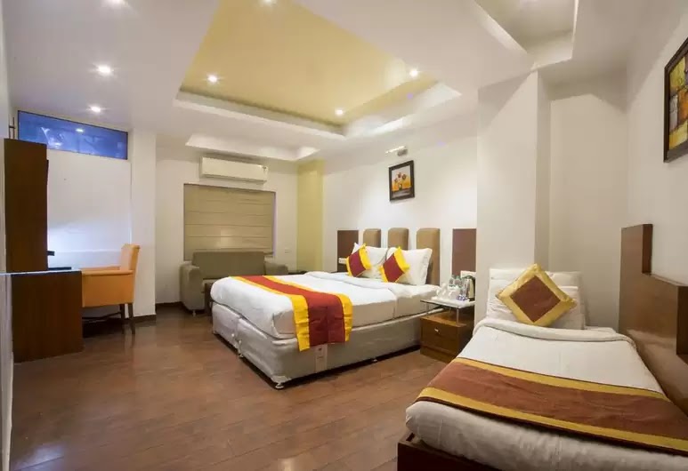 Hotel Palm D'or - Hotel Palm D'or 8595/1, Opp New Delhi Station, Desh Bandhu Gupta Rd, Arya Nagar, Paharganj, New Delhi, Delhi, 110055, India