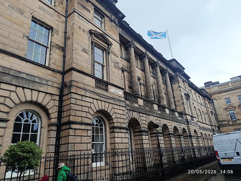 Visit Inverness Loch Ness - Visit Inverness Loch Ness Ground Floor, Offices, Town House, Inverness IV1 1JJ, UK