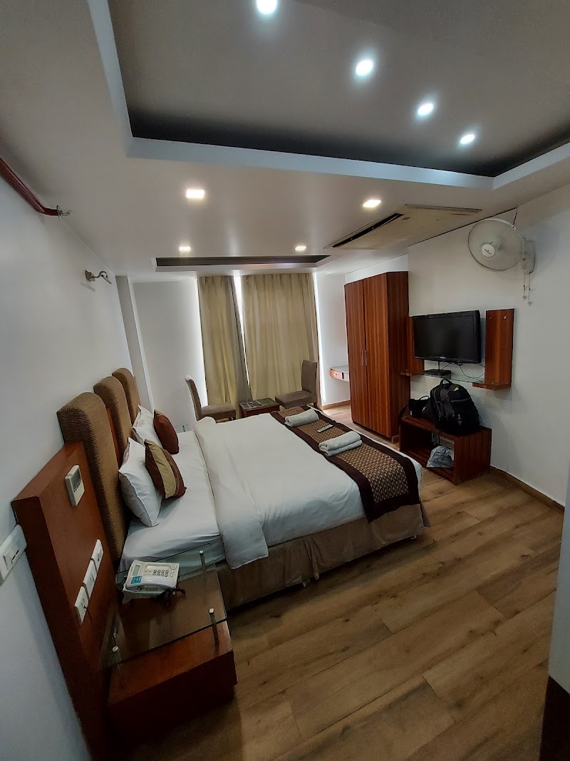 Hotel Palm D'or - Hotel Palm D'or 8595/1, Opp New Delhi Station, Desh Bandhu Gupta Rd, Arya Nagar, Paharganj, New Delhi, Delhi, 110055, India