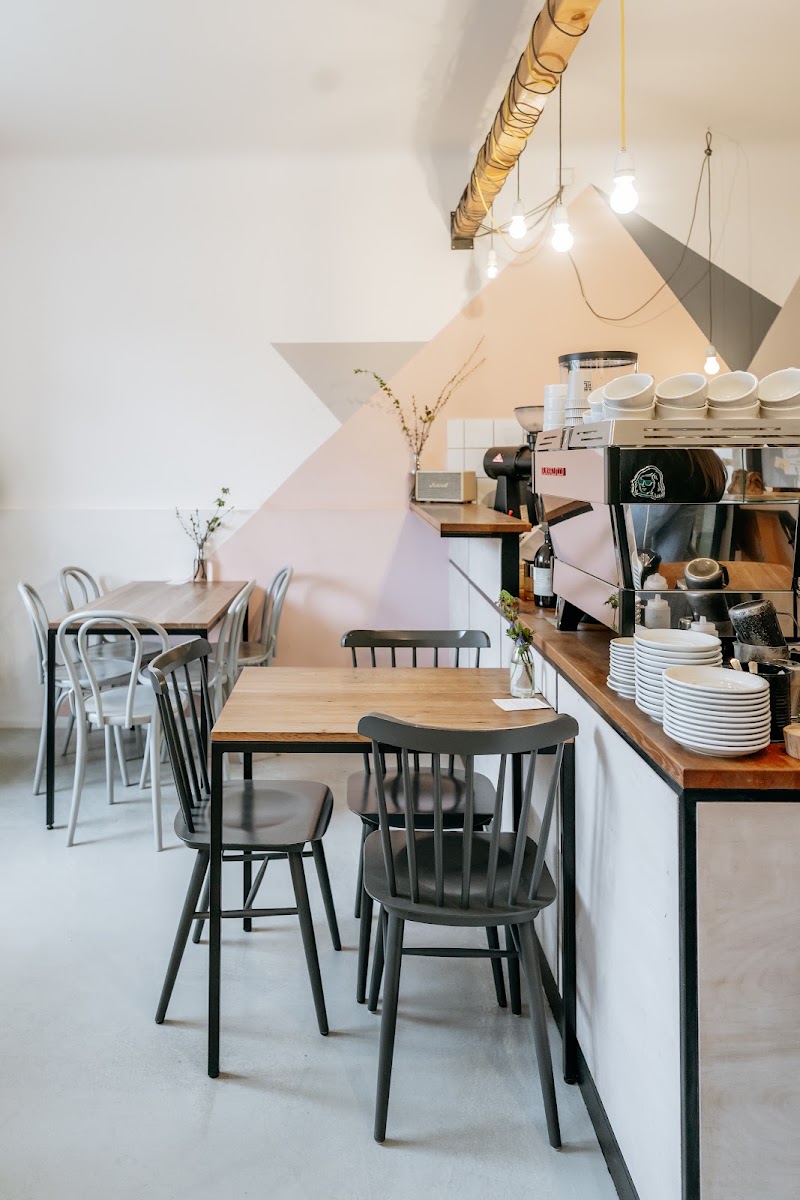 Café Jen - Café Jen Kodaňská 37, 101 00 Praha 10-Vršovice, Czechia