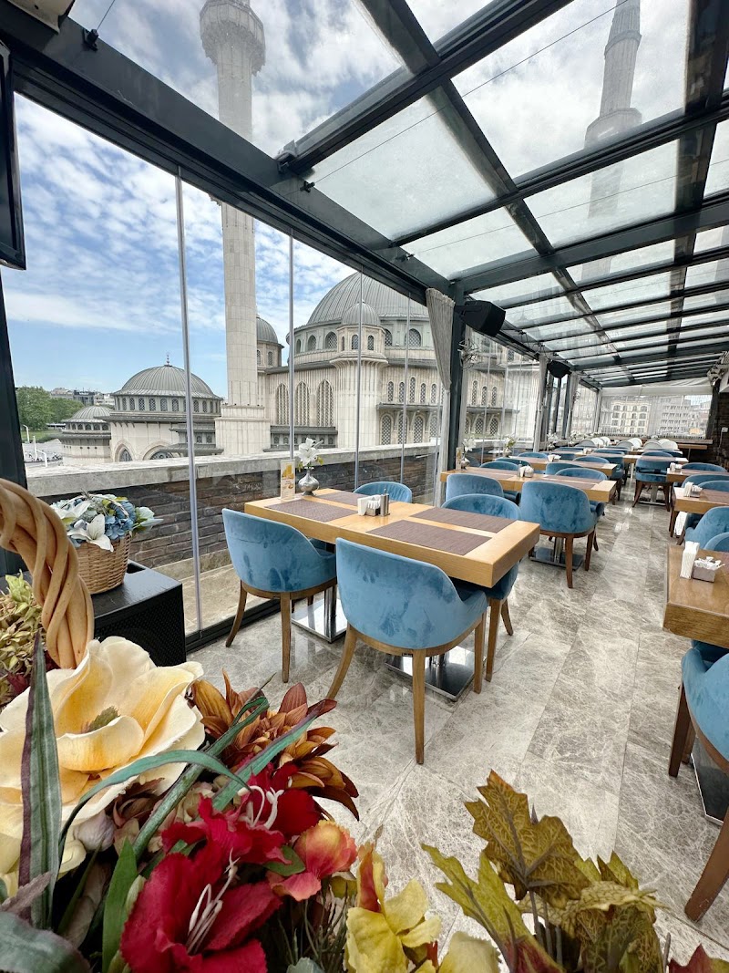 Taksim Line Hotel - Taksim Line Hotel Şehit Muhtar Caddesi Ana Çeşmesi Sokak No : 13 Taksim Meydan, Şehit Muhtar, 34435 Beyoğlu/İstanbul, Türkiye