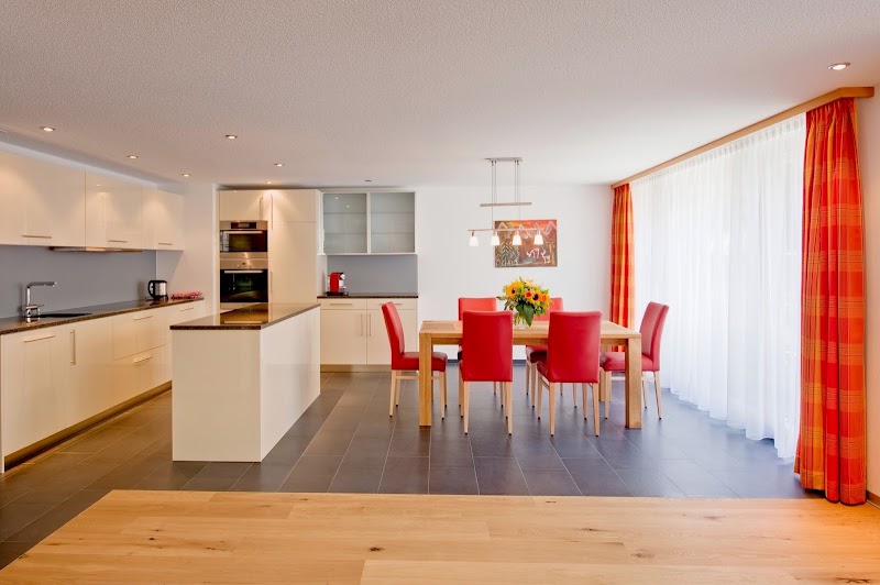 Jägerhof Hotel & Apartements - Jägerhof Hotel & Apartements Steinmattstrasse 85, 3920 Zermatt, Switzerland