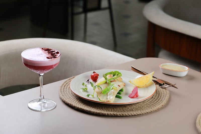 SITIO BAR & KITCHEN - SITIO BAR & KITCHEN 2nd Floor, R-5, AIPL JOY STREET, Badshahpur, Sector 66, Gurugram, Haryana 122101, India