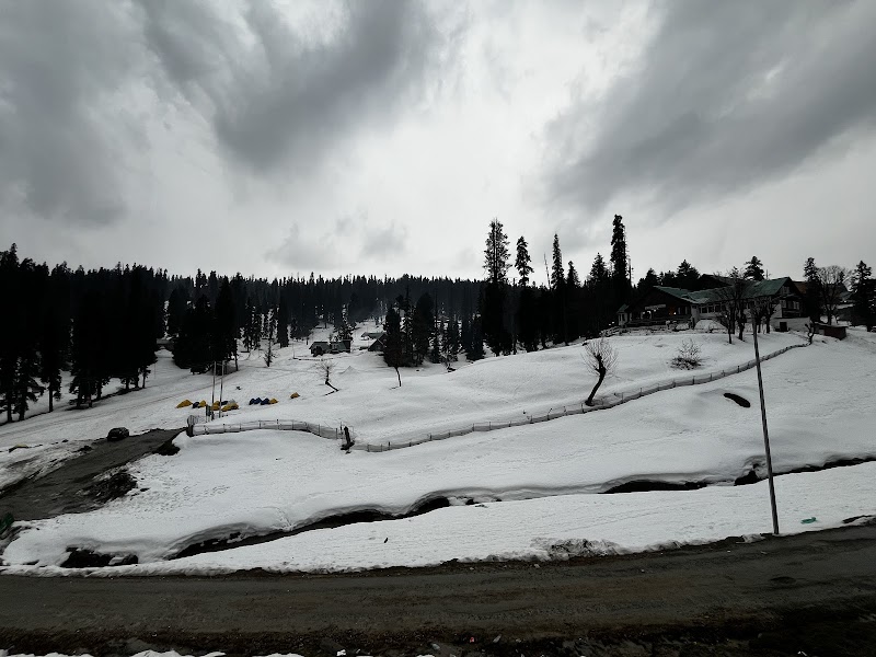 JKTDC 8-bedded Hut - JKTDC 8-bedded Hut 29WM+RC8, Gulmarg, 193403