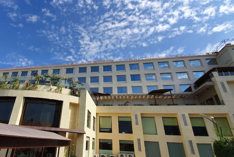 Ramada by Wyndham Neemrana