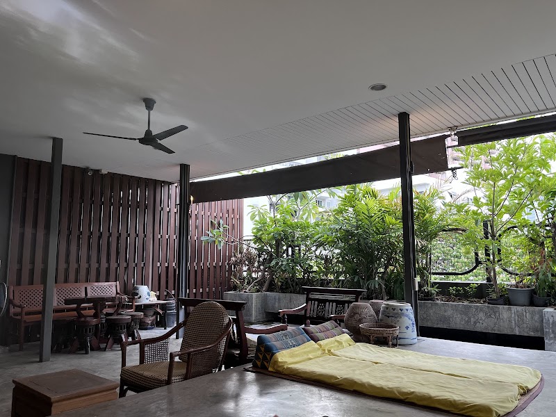 S1 Hostel - S1 Hostel 35/1 Soi Ngamdoplee, Rama 4 Road, Thungmahamek Khwaeng Thung Maha Mek, Khet Sathon, Krung Thep Maha Nakhon 10120, Thailand